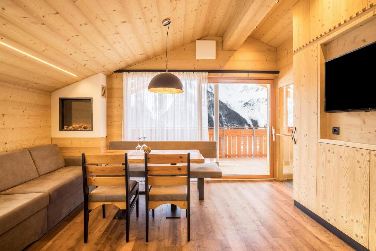 Chalet Henne- Hochgruberhof Selva dei Molini Bagian luar foto